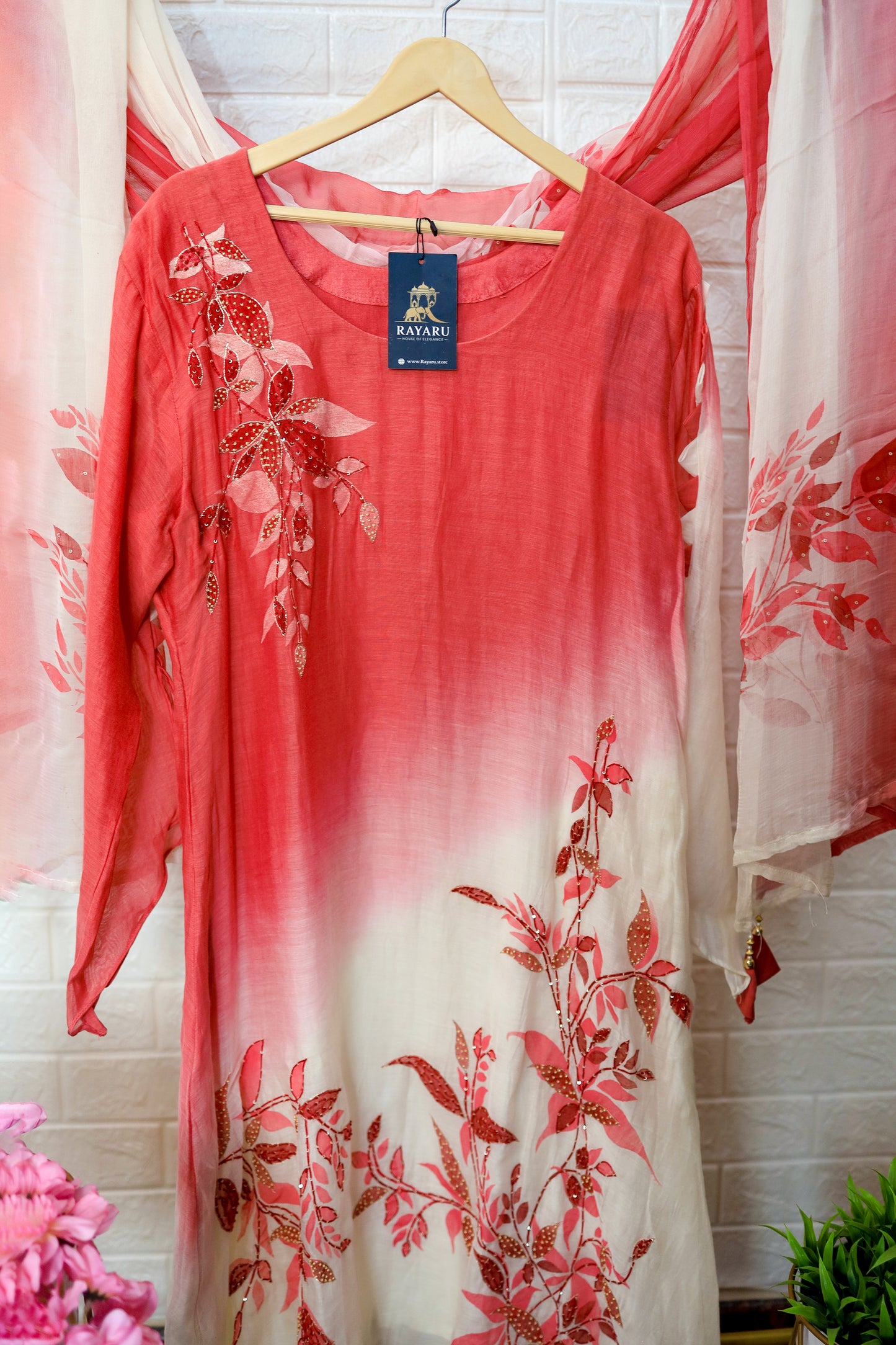 Mul Chanderi outfit featuring a seamless blend of light red and white hues